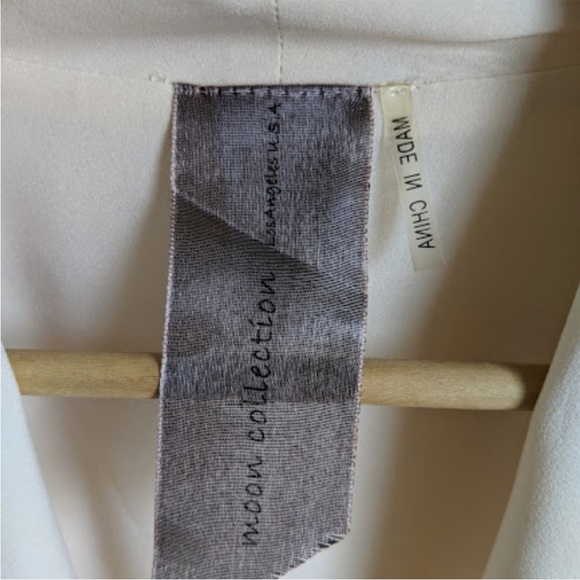 Crepe Blazer with Scallop Detailing - Picture 6 of 7